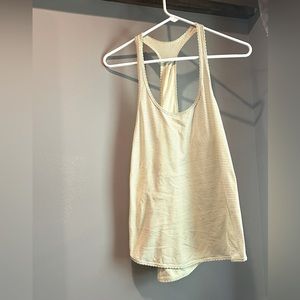 Lululemon tank